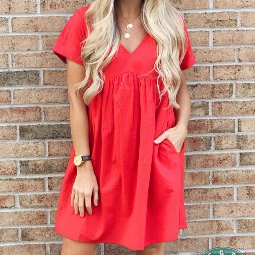 Flowy Dress with Pockets